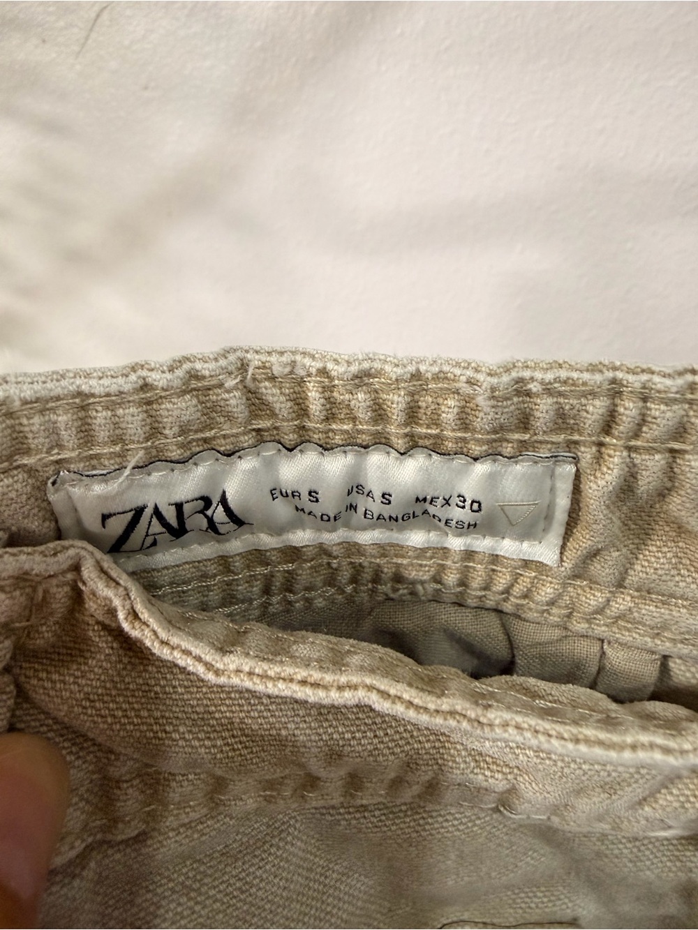 Zara Light Beige Cargo Pants with Utility Pockets - Picture 3 of 3